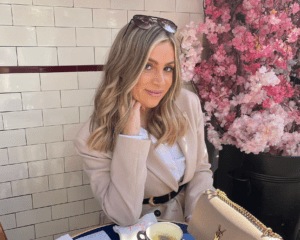 An interview with Abi Markey – Naileditbeauty!
