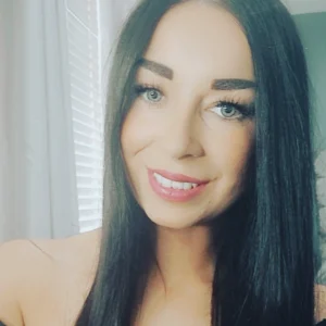 Meet Our Member Of The Month – @by_leahbispham