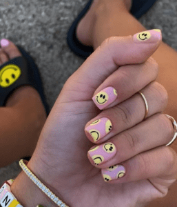 4 Common Mistakes That Nail Technicians Make￼