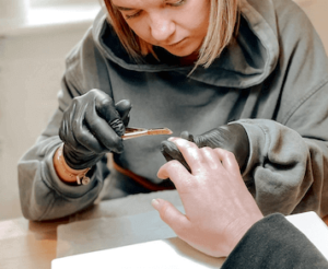 What Are The Benefits Of Taking a Nail Training Class?