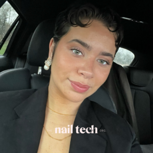 Meet Our Member Of The Month, Ella from@studiosnoh!